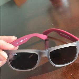 Ray-Ban  Sunglasses in Pink and Gray junior size